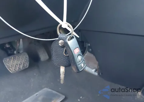 2011 Nissan Sentra 2.0S z USA, uszkodzony, nr VIN 3N1AB6AP2BL727209